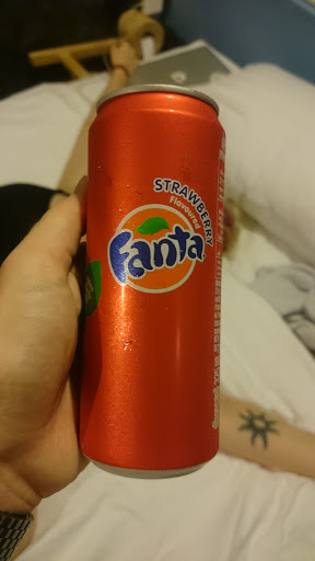 Fanta strawberry jordbær